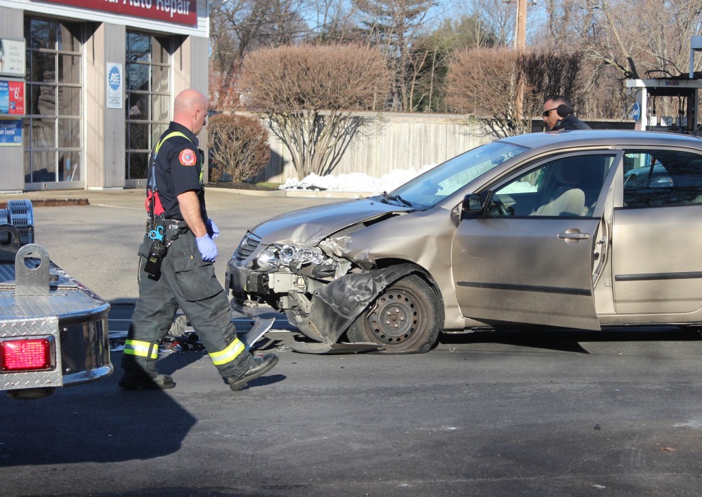 Concord Avenue ThreeCar Accident Sends One to Hospital